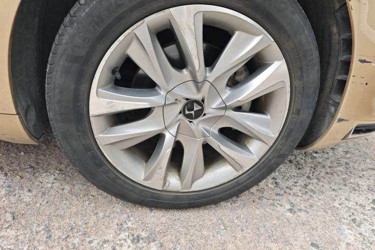 Used DS 5 2015 1.6T Luxury Edition THP160 Right Front Wheel Hub
