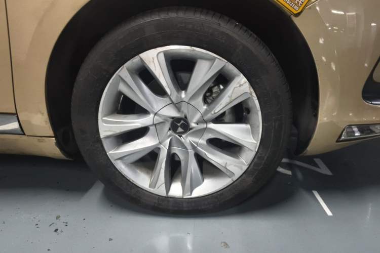Used DS 5 2015 1.6T Luxury Edition THP160 Right Front Wheel Hub