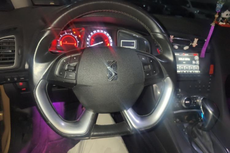 Used DS 5 2015 1.8T 60th Anniversary Limited Edition THP200 Steering Wheel