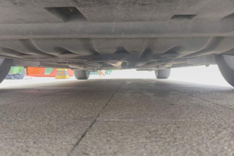 Used DS 5 2018 30THP P-Line Sport Model Chassis Front