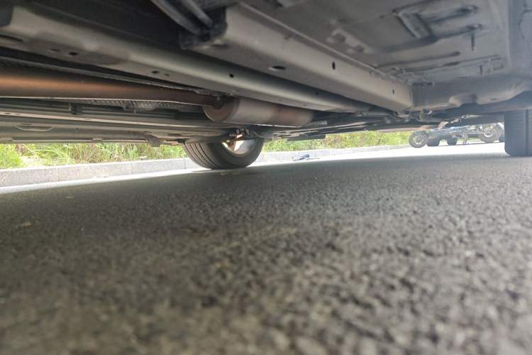 Used DS 5 2018 30THP P-Line Sport Model Chassis Front Left