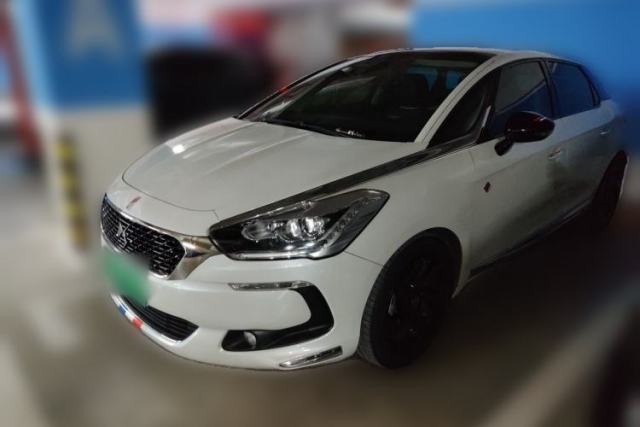 Used DS 5 2018 30THP P-Line Sport Model