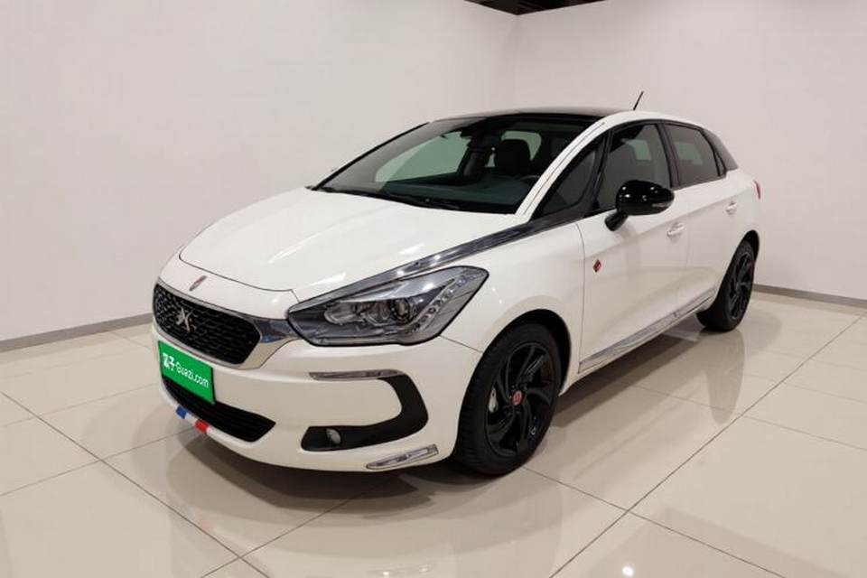 DS 5 2018