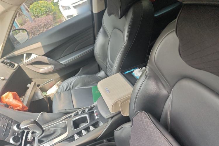 Used DS 5 2018 30THP P-Line Sport Model Left Front Seat