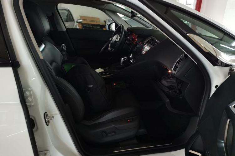 Used DS 5 2018 30THP P-Line Sport Model Right Front Seat