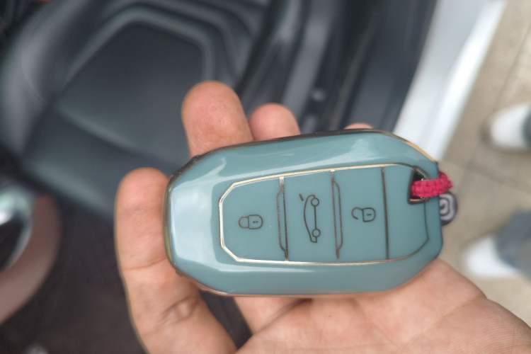 Used DS 5 2018 30THP P-Line Sport Model Vehicle Key