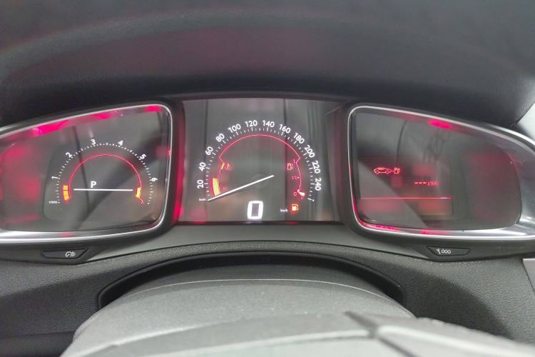 Used DS 5LS 2015 1.6T Comfort Edition THP160 Instrument Cluster