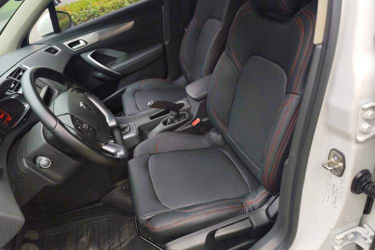 Used DS 5LS 2015 1.6T Comfort Edition THP160 Left Front Seat