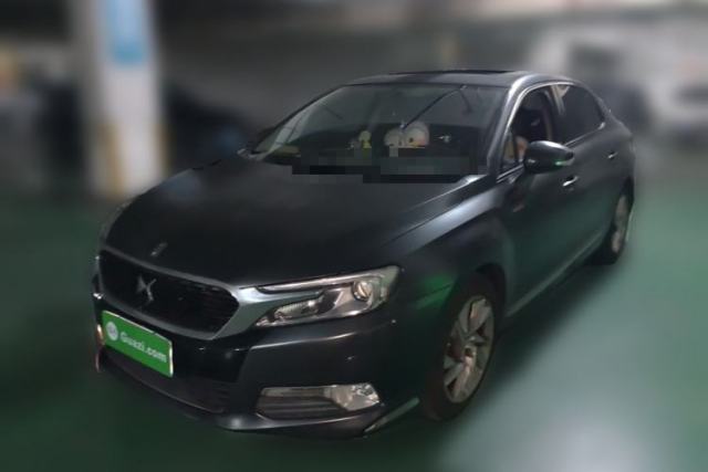 Used DS 5LS 2014 1.8L Elegant Edition VTi140