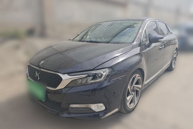 Used DS 5LS 2014 1.6T Luxury Edition THP160