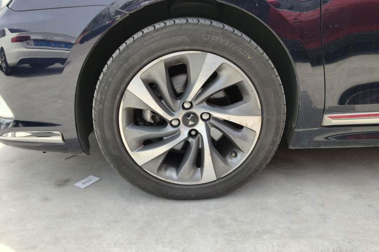 Used DS 5LS 2014 1.6T Luxury Edition THP160 Exterior 4