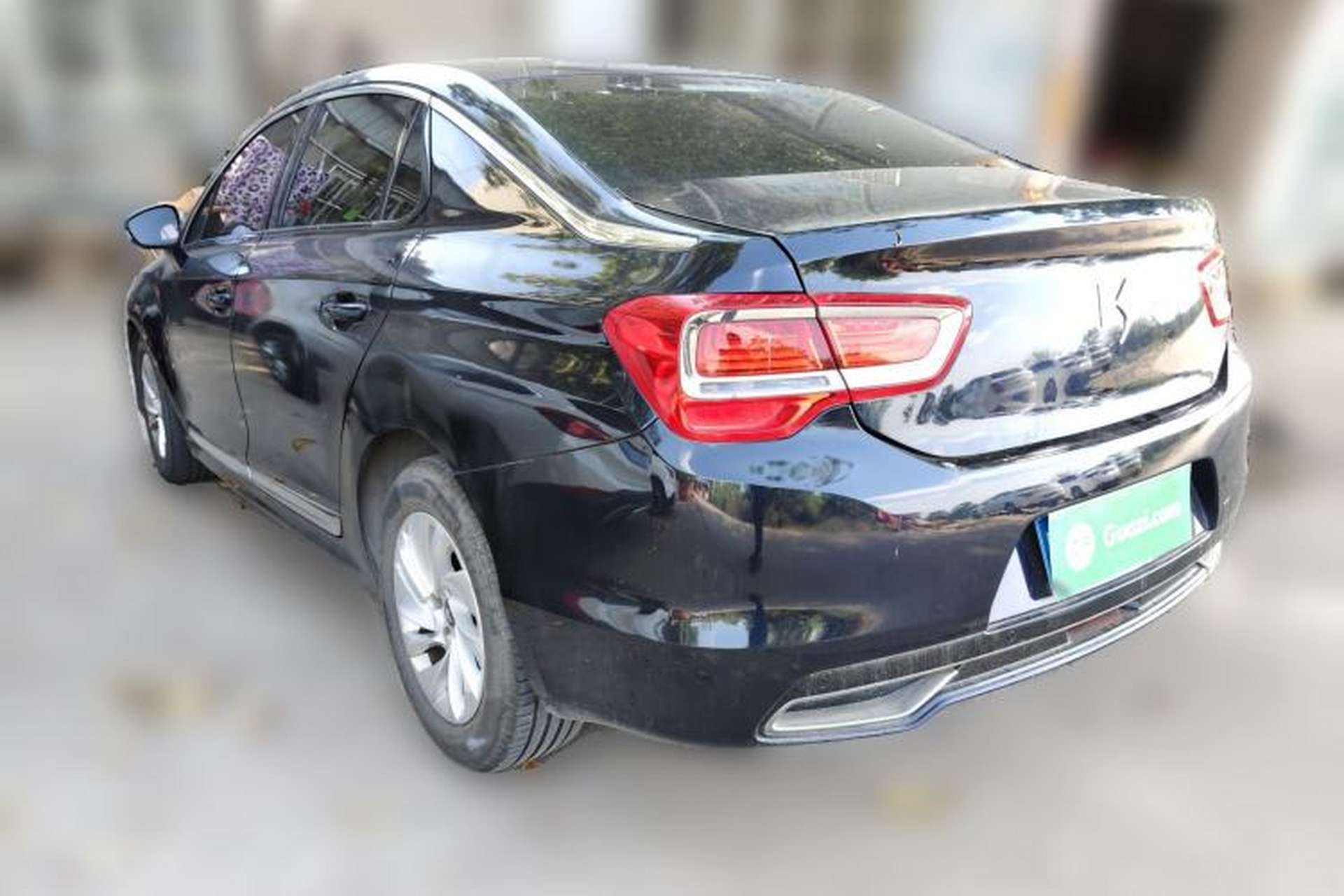 Used DS 5LS 2014 1.8L automatic Comfort version VTi140 Rear Left 45 Deg
