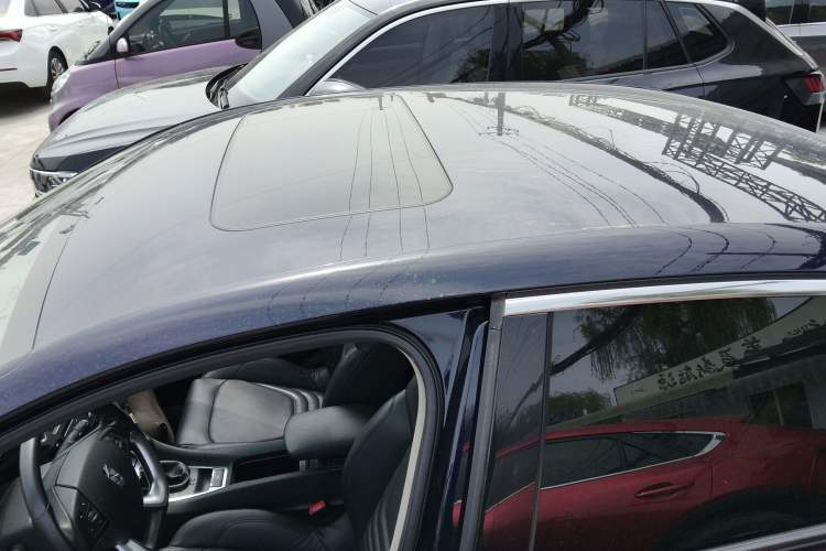 Used DS 5LS 2014 1.6T Luxury Edition THP160 Roof