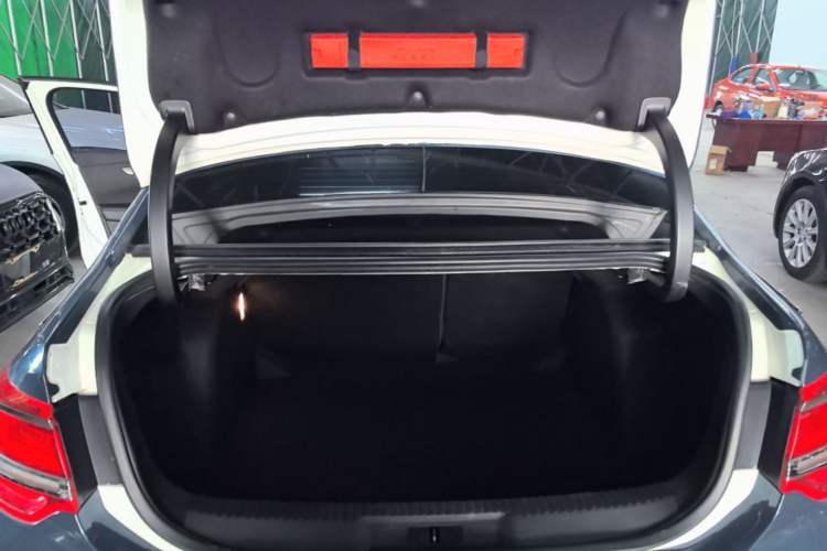 Used DS 5LS 2014 1.6T Elegant Version THP160 Trunk