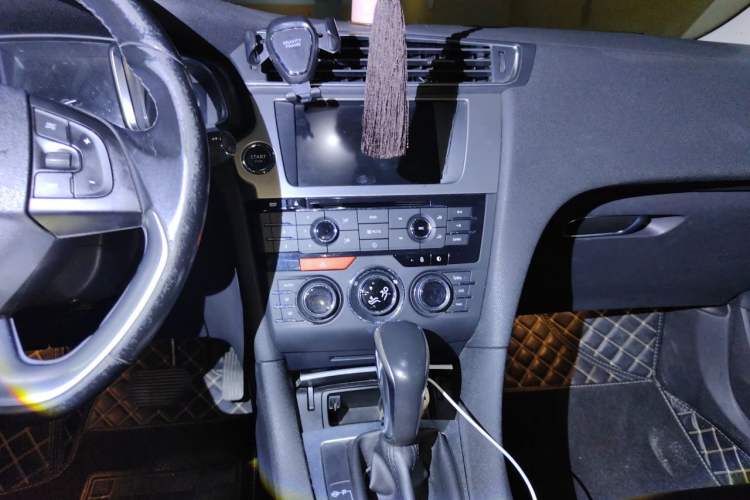 Used DS 5LS 2014 1.6T Luxury Edition THP160 Audio And AC Panel