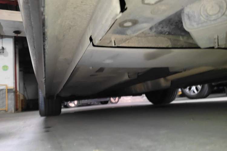 Used DS 5LS 2014 1.6T Prestige Edition THP200 Chassis Rear Left
