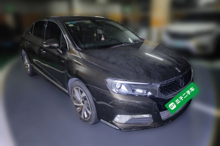 Used DS 5LS 2014 1.6T Luxury Edition THP160 Front Right 45 Deg