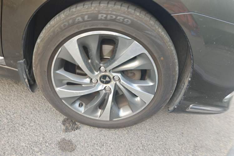 Used DS 5LS 2014 1.6T Elegant Version THP160 Right Front Wheel Hub