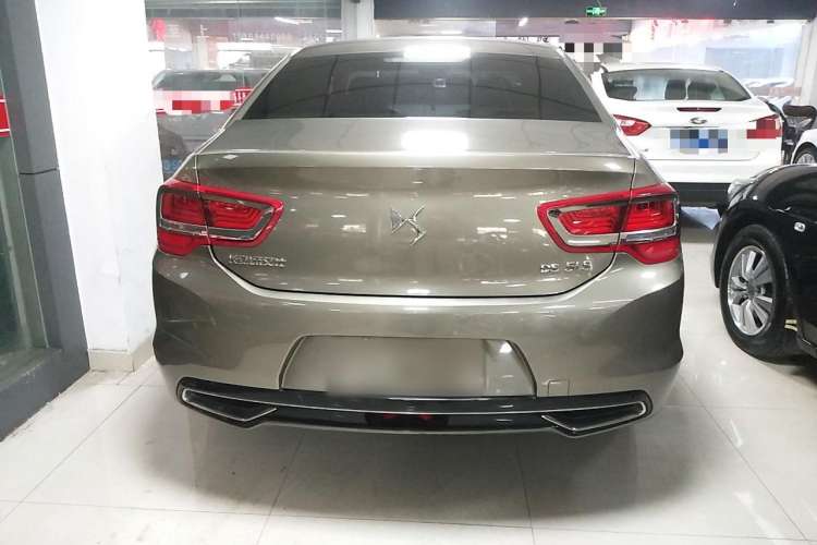 Used DS 5LS 2014 1.8L Elegant Edition VTi140 Rear