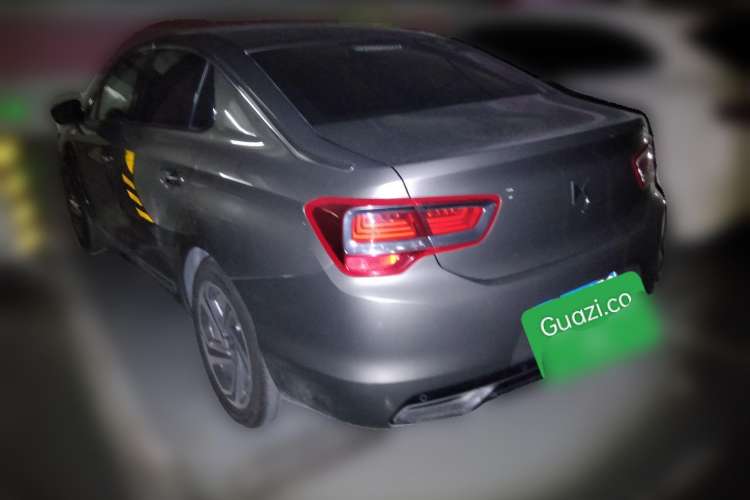 Used DS 5LS 2014 1.8L automatic Comfort version VTi140 Rear Left 45 Deg