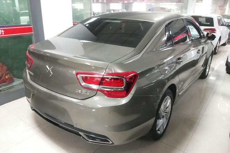 Used DS 5LS 2014 1.8L Elegant Edition VTi140 Rear Right 45 Deg