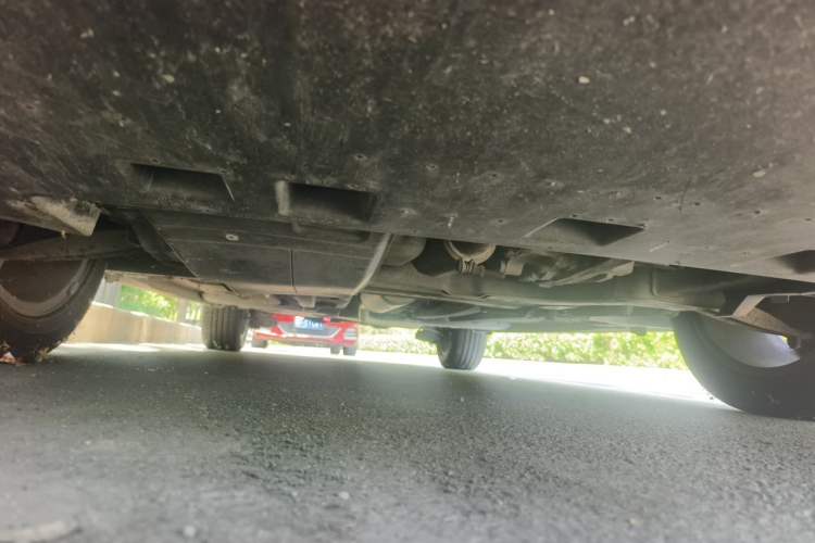 Used DS 5LS 2014 1.6T Elegant Version THP160 Chassis Front