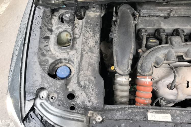 Used DS 5LS 2014 1.6T Elegant Version THP160 Engine Bay Right