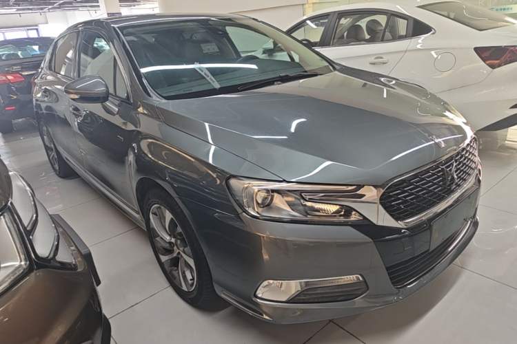 Used DS 5LS 2014 1.6T Luxury Edition THP160 Exterior 1