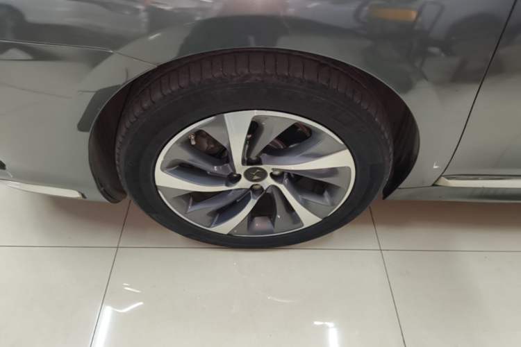 Used DS 5LS 2014 1.6T Elegant Version THP160 Exterior 4