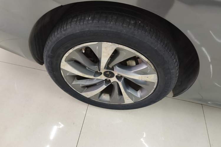 Used DS 5LS 2014 1.6T Elegant Version THP160 Exterior 5