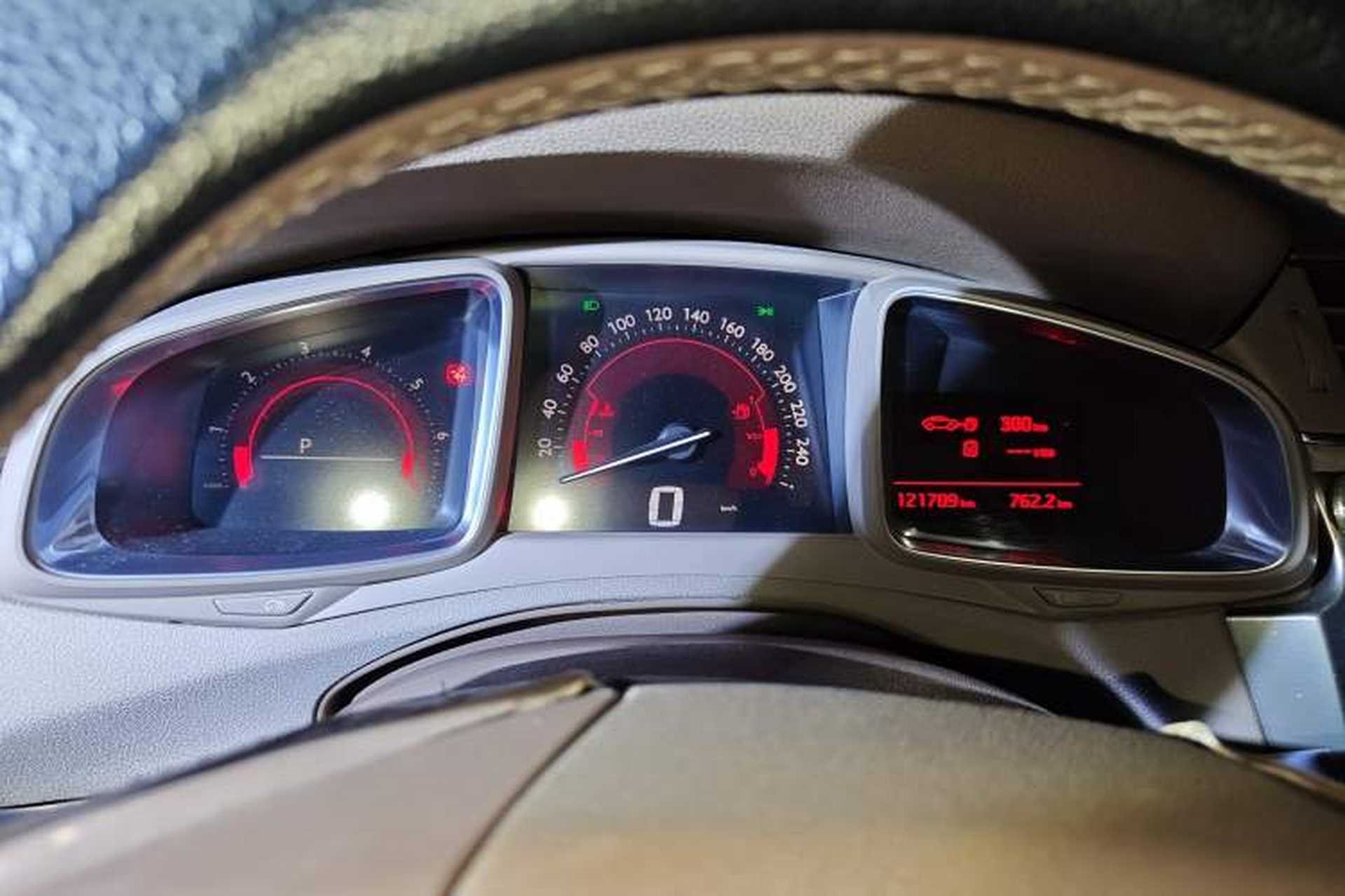 Used DS 5LS 2014 1.6T Elegant Version THP160 Instrument Cluster