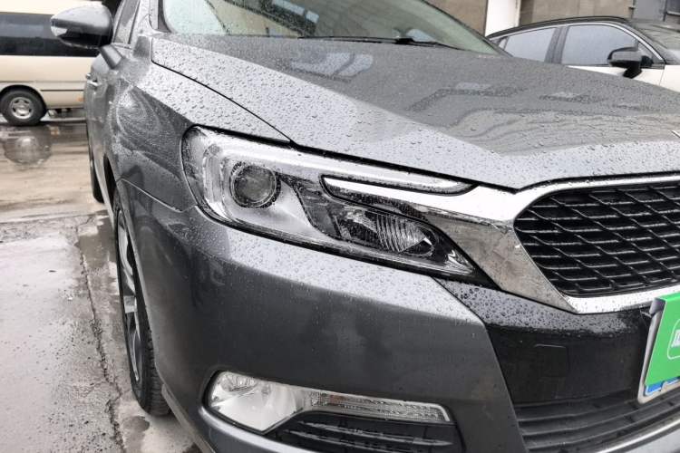 Used DS 5LS 2014 1.6T Elegant Version THP160 Right Front Headlight