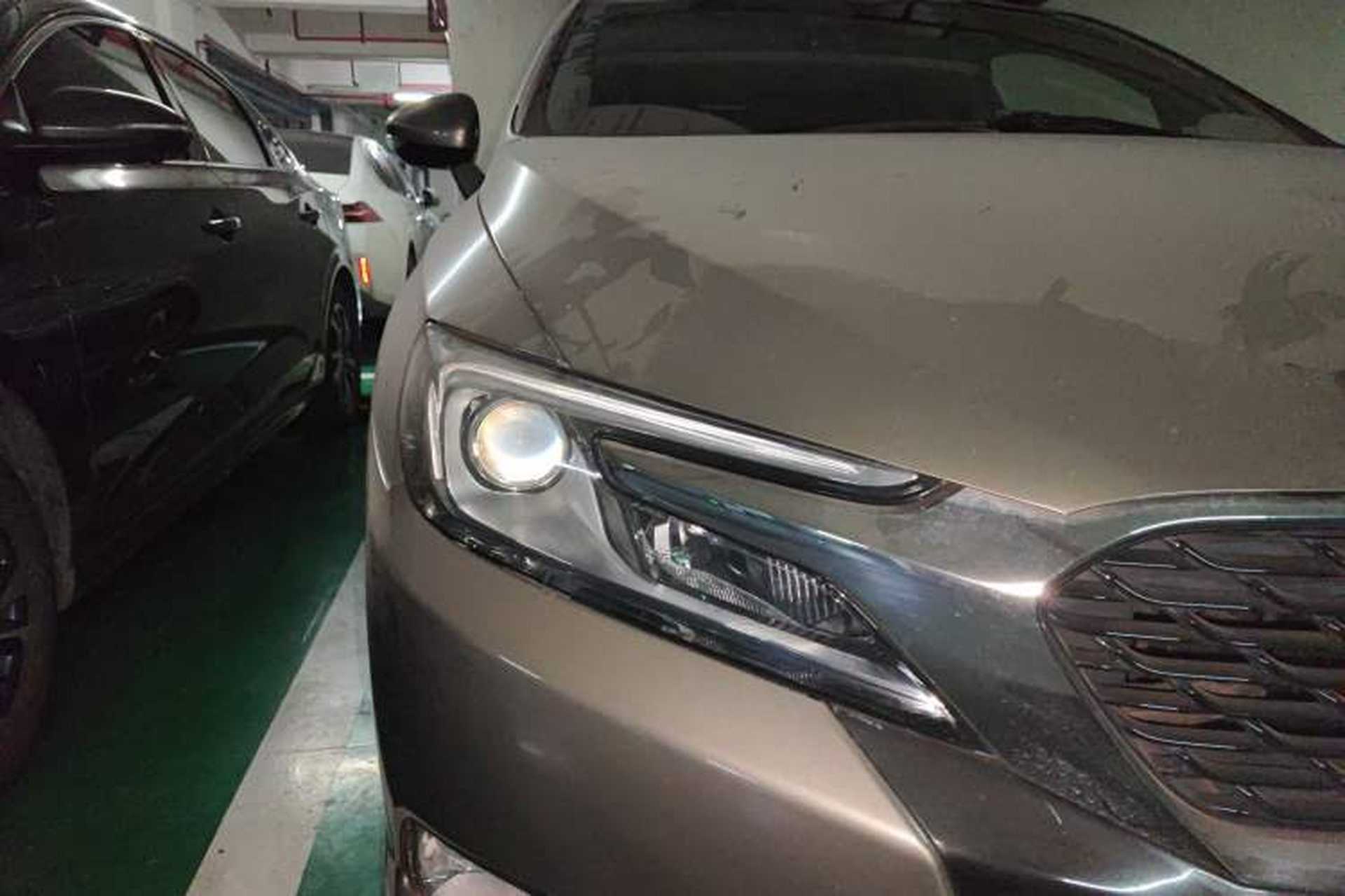 Used DS 5LS 2014 1.6T Luxury Edition THP160 Right Front Headlight