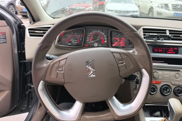 Used DS 5LS 2014 1.6T Elegant Version THP160 Steering Wheel