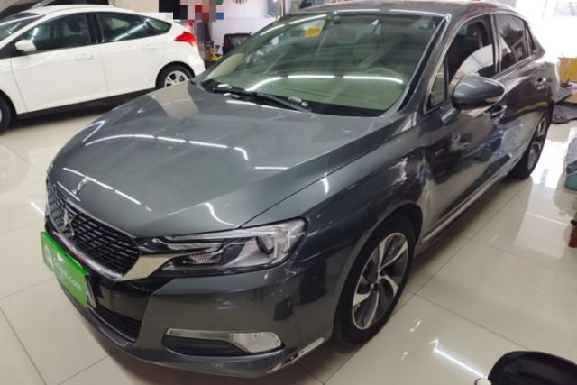 Used DS 5LS 2014 1.6T Elegant Version THP160