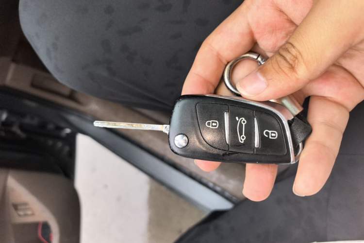 Used DS 5LS 2014 1.6T Elegant Version THP160 Vehicle Key