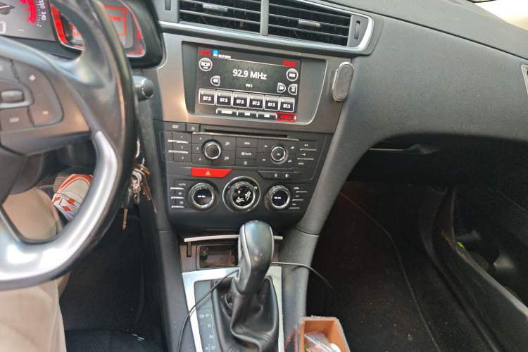 Used DS 5LS 2014 1.6T Elegant Version THP160 Audio And AC Panel