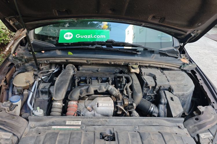 Used DS 5LS 2014 1.6T Elegant Version THP160 Engine Bay