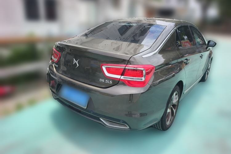 Used DS 5LS 2014 1.6T Luxury Edition THP160 Rear Right 45 Deg
