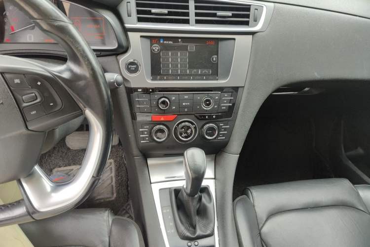 Used DS 5LS 2014 1.6T Luxury Edition THP160 Audio And AC Panel