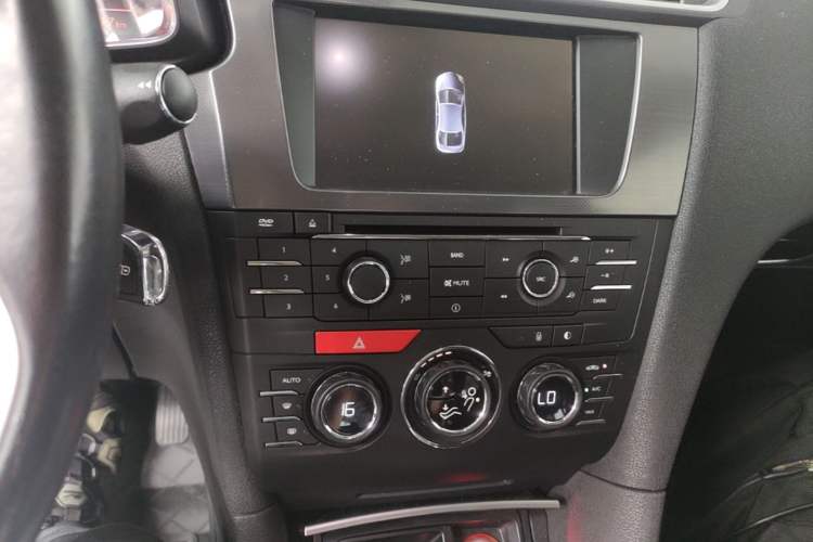 Used DS 5LS 2014 1.6T Elegant Version THP160 Audio And AC Panel