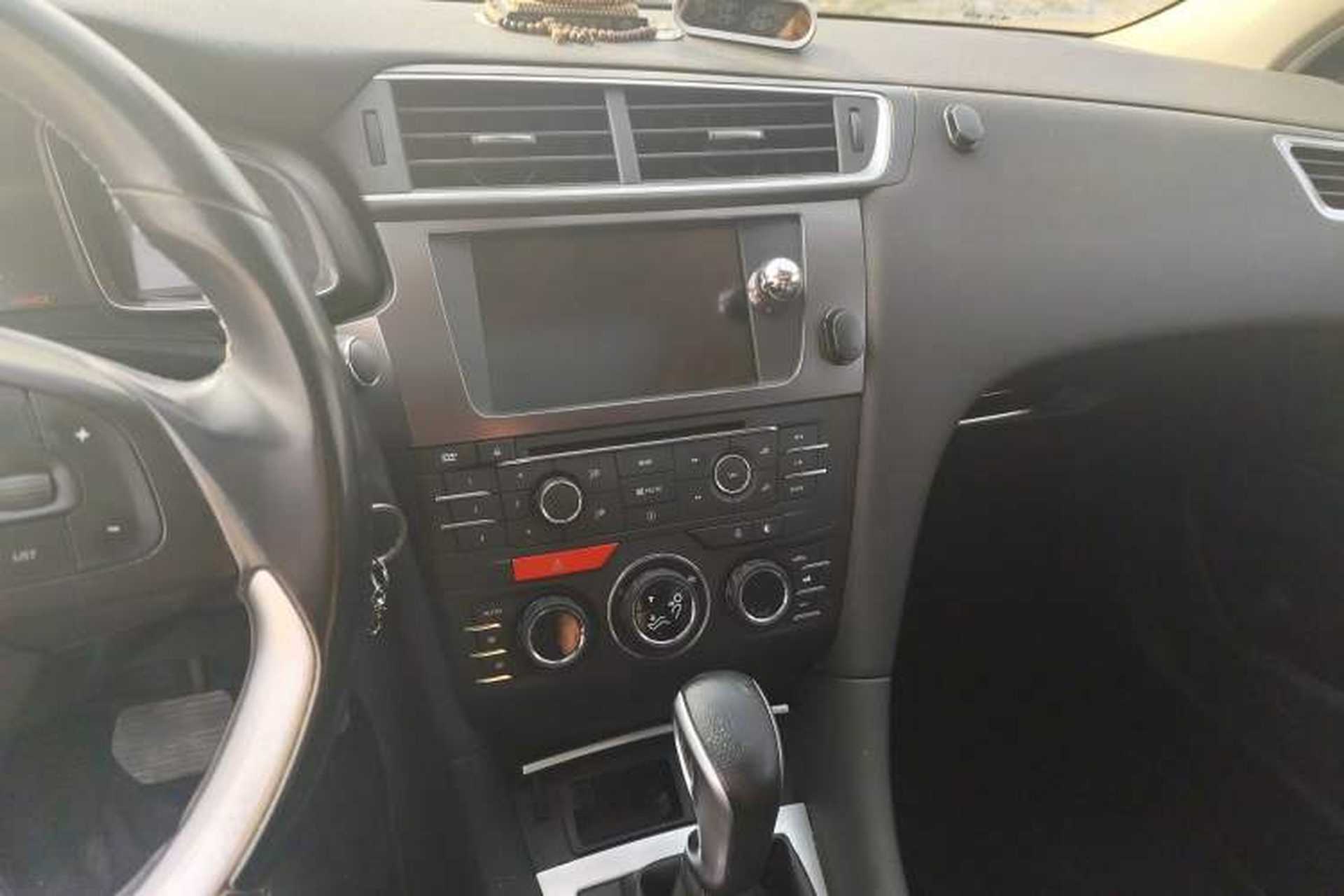 Used DS 5LS 2014 1.6T Elegant Version THP160 Audio And AC Panel