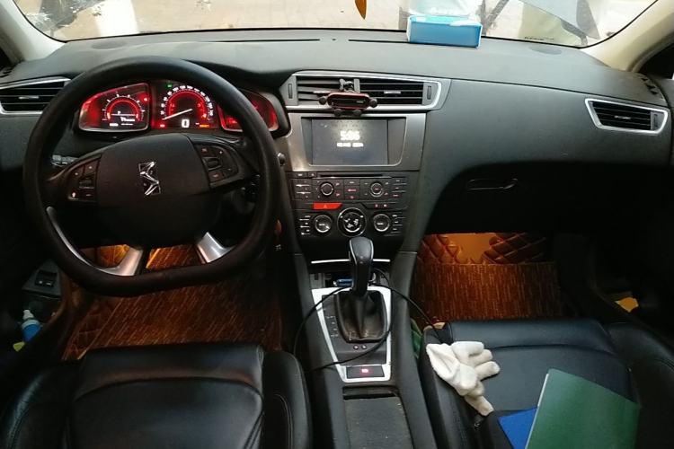 Used DS 5LS 2014 1.6T Elegant Version THP160 Center Console