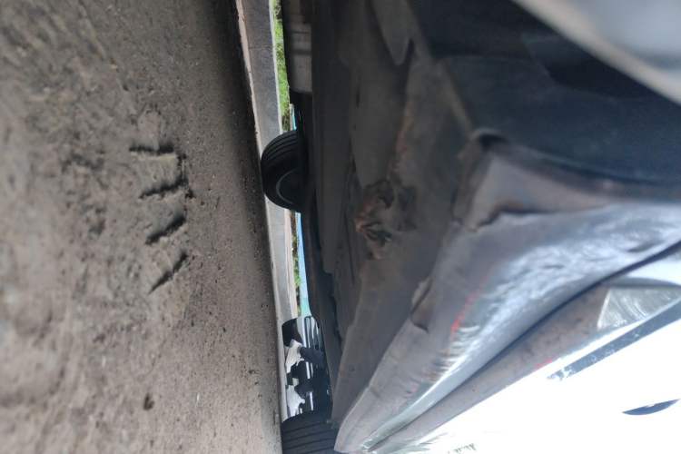 Used DS 5LS 2014 1.6T Prestige Edition THP200 Chassis Front Left