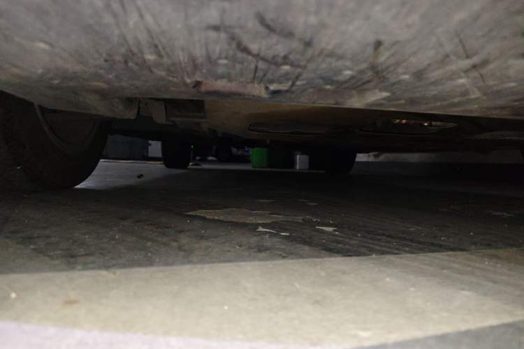 Used DS 5LS 2014 1.8L automatic Comfort version VTi140 Chassis Front Right
