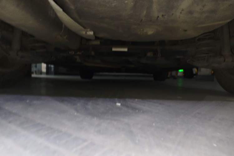 Used DS 5LS 2014 1.8L automatic Comfort version VTi140 Chassis Rear