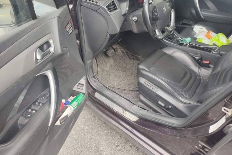 Used DS 5LS 2014 1.6T Luxury Edition THP160 Driver Seat