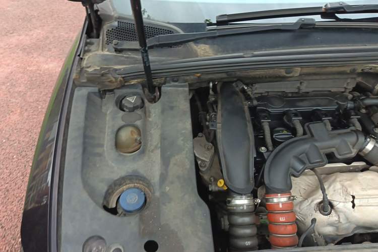 Used DS 5LS 2014 1.6T Elegant Version THP160 Engine Bay Right
