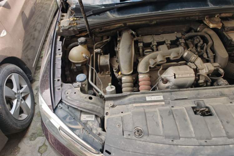 Used DS 5LS 2014 1.6T Elegant Version THP160 Engine Bay Right