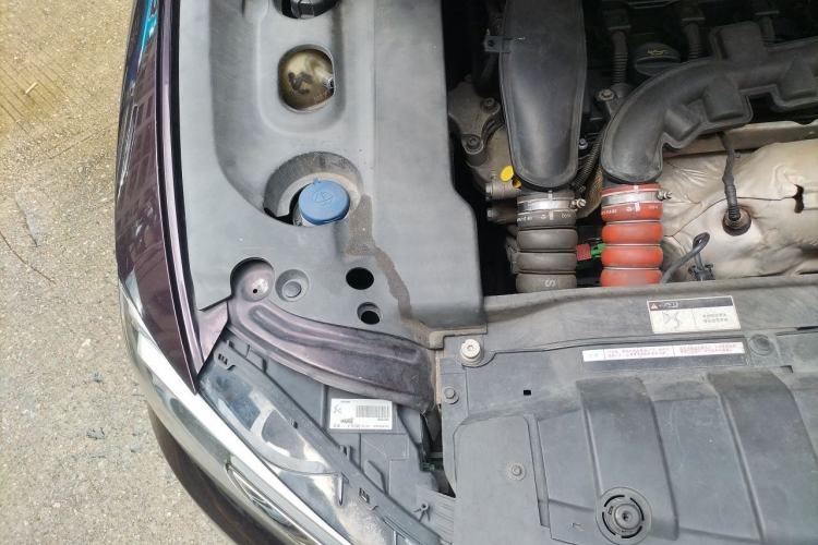 Used DS 5LS 2014 1.6T Elegant Version THP160 Engine Bay Right